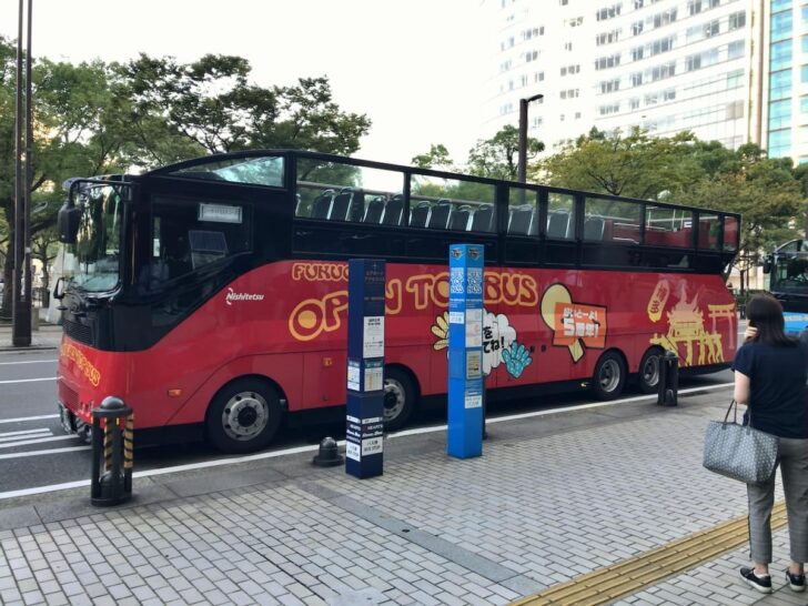 福岡のオープントップバス